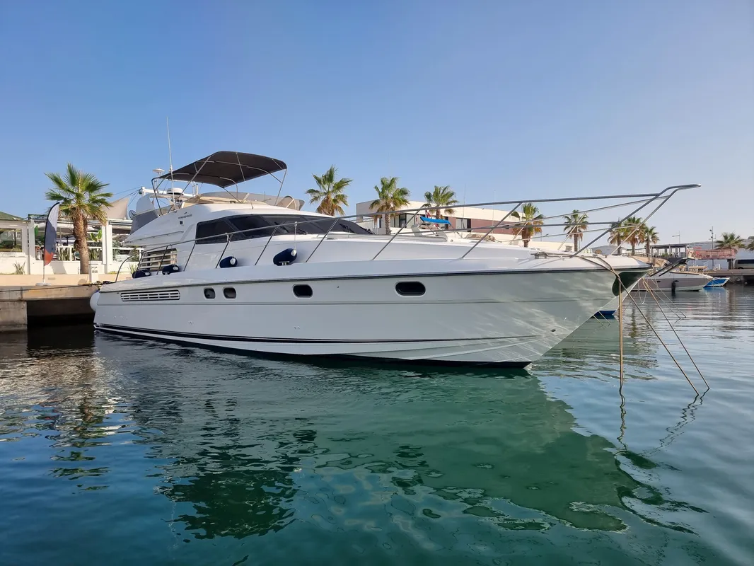 Fairline Squadron 59