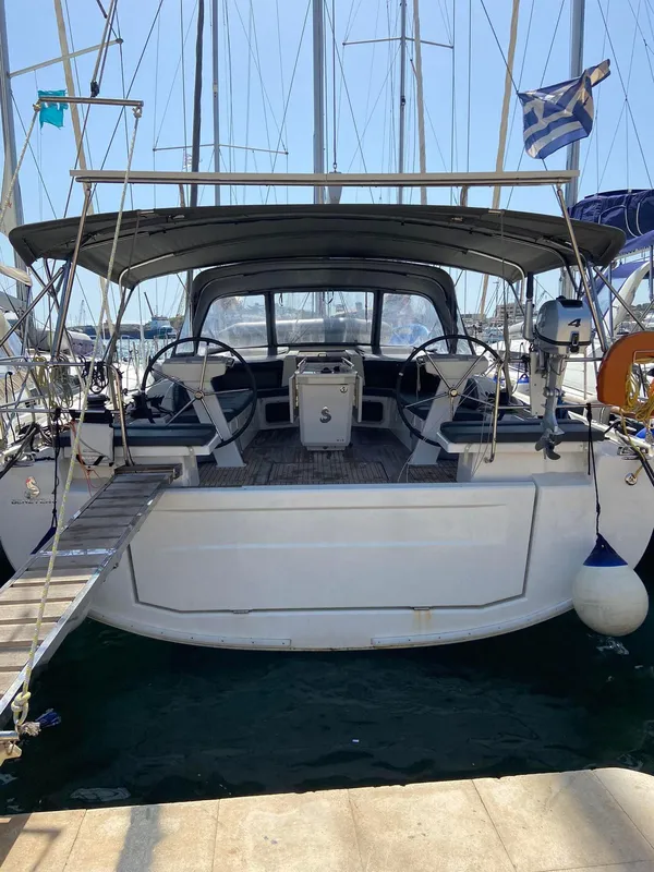 Beneteau Oceanis 51.1