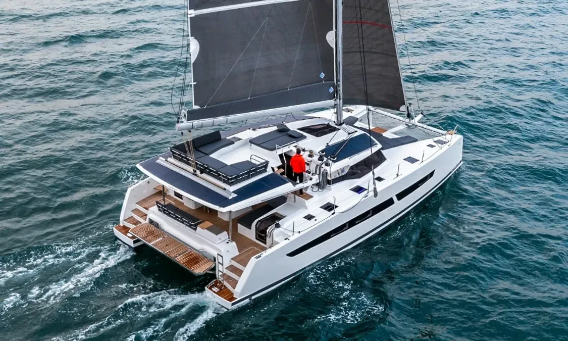 Fountaine Pajot Aura 51