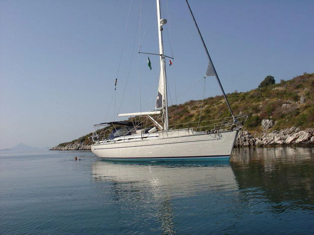 Bavaria 44