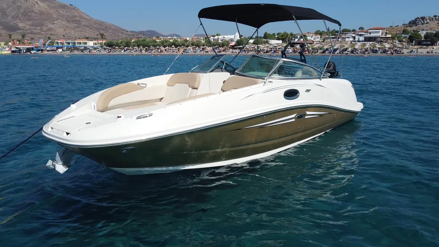 Sea Ray Sundeck 260