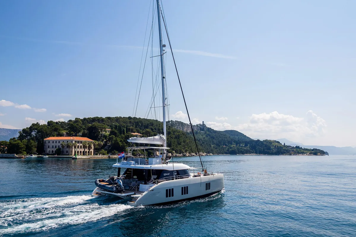 Sunreef Yachts 50