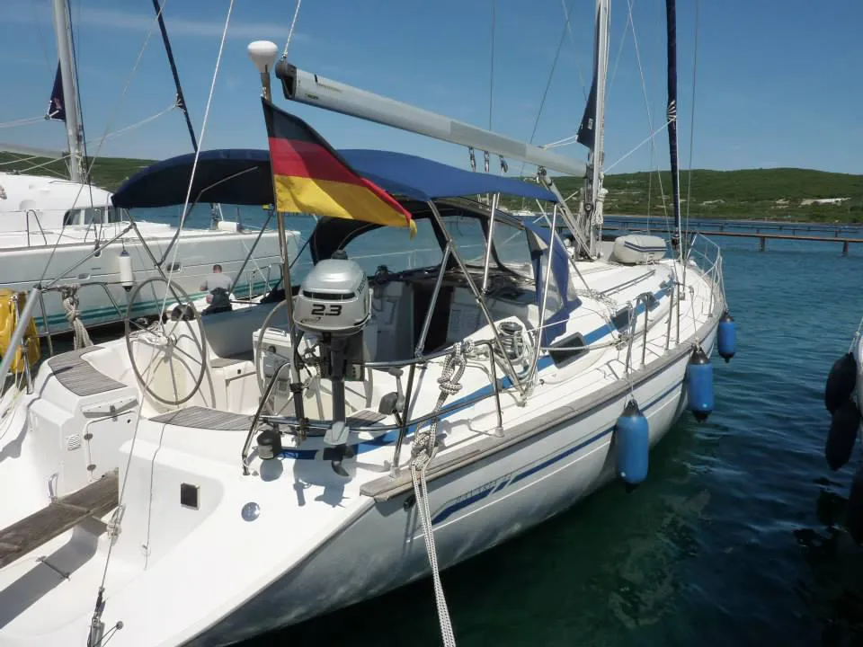 Bavaria 44