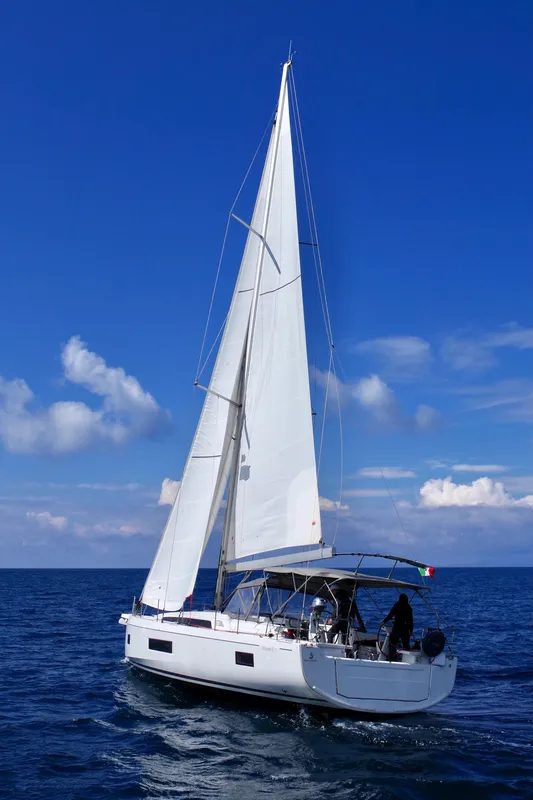 Beneteau Oceanis 51.1