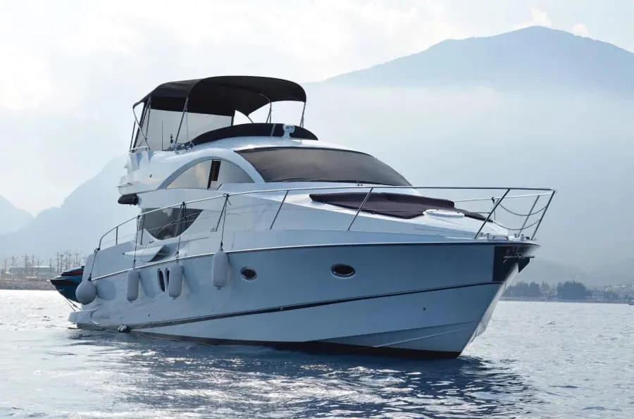 MOTORYACHT Numarine 55 fly