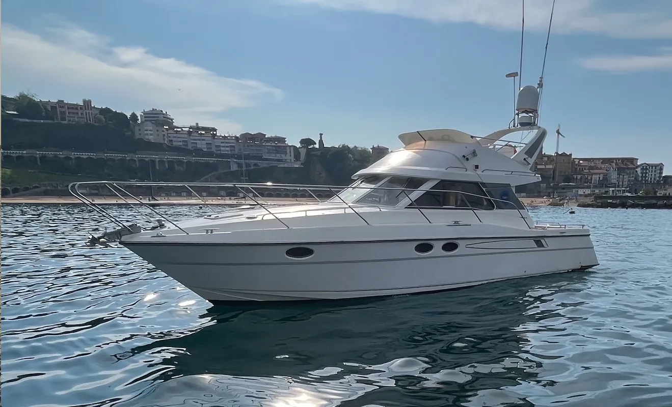 Fairline Brava 36