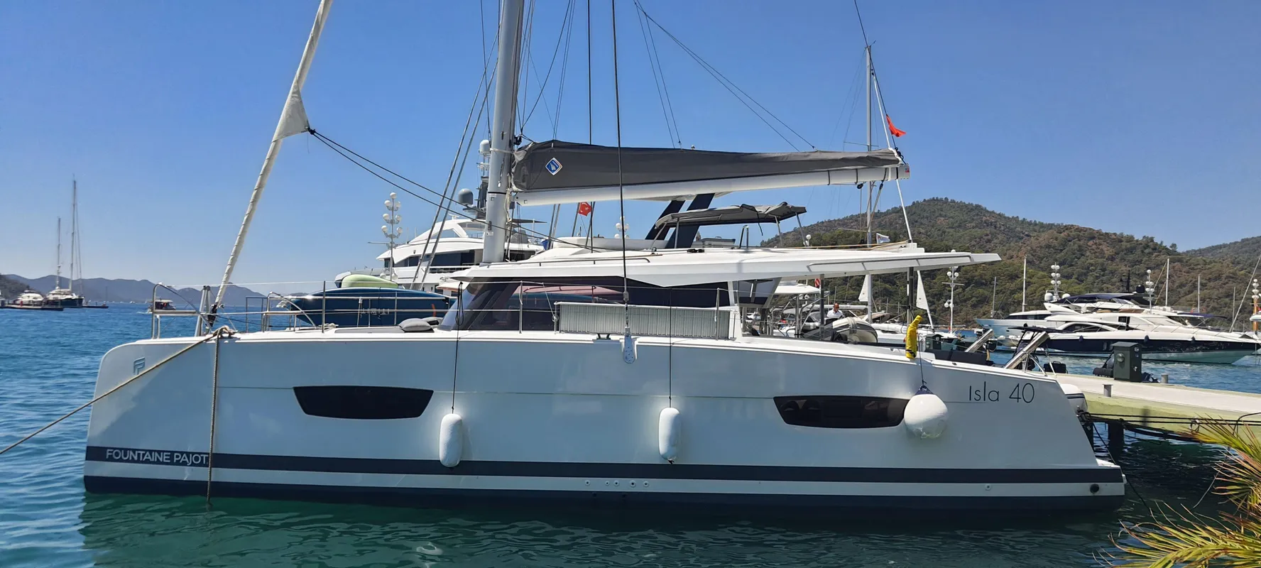 Fountaine Pajot Isla 40