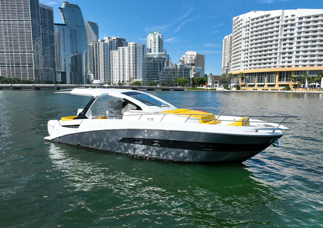 Azimut 40