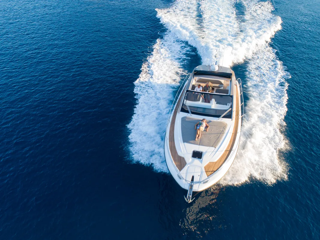 Azimut 45