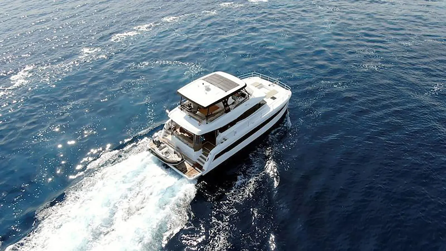 Fountaine Pajot Helia 44