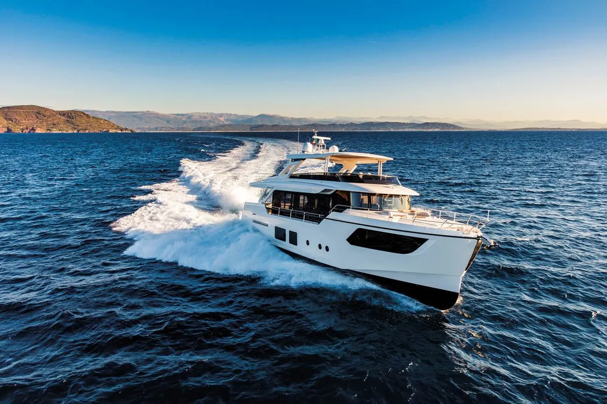 Absolute Navetta 73