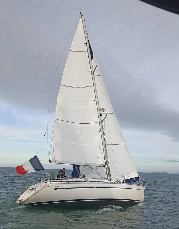 Bavaria 38