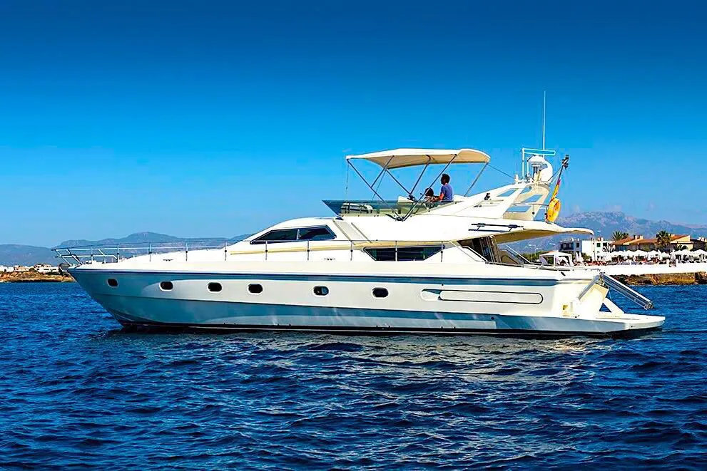 Ferretti 175