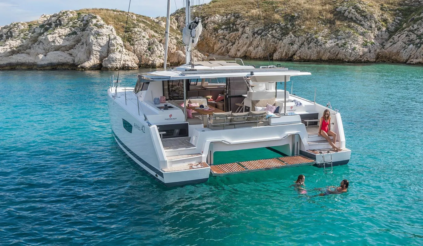 Fountaine Pajot Astrea 42