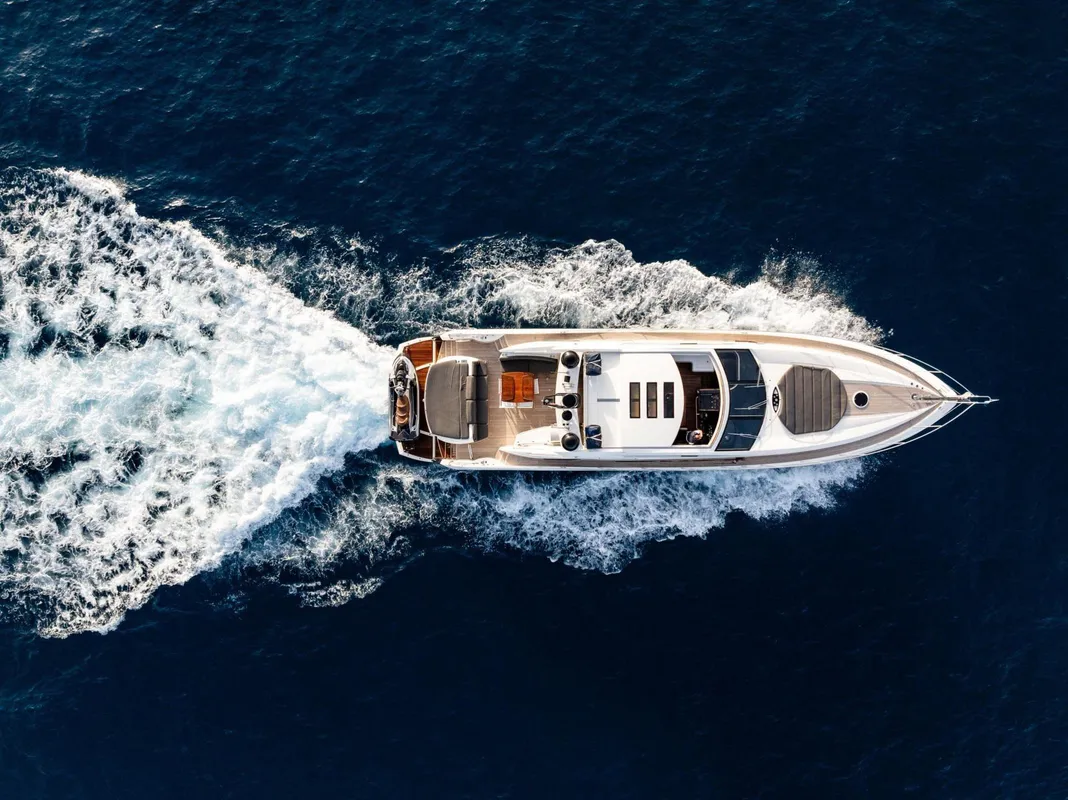 Sunseeker Predator 72