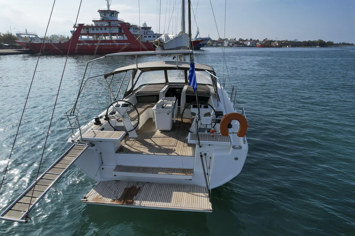 Beneteau Oceanis 46.1