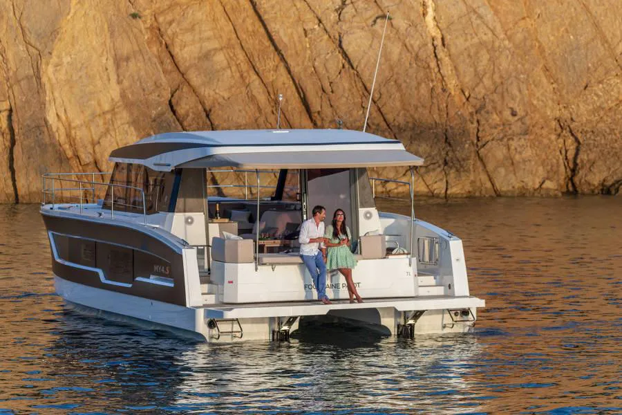 Fountaine Pajot MY 4.S