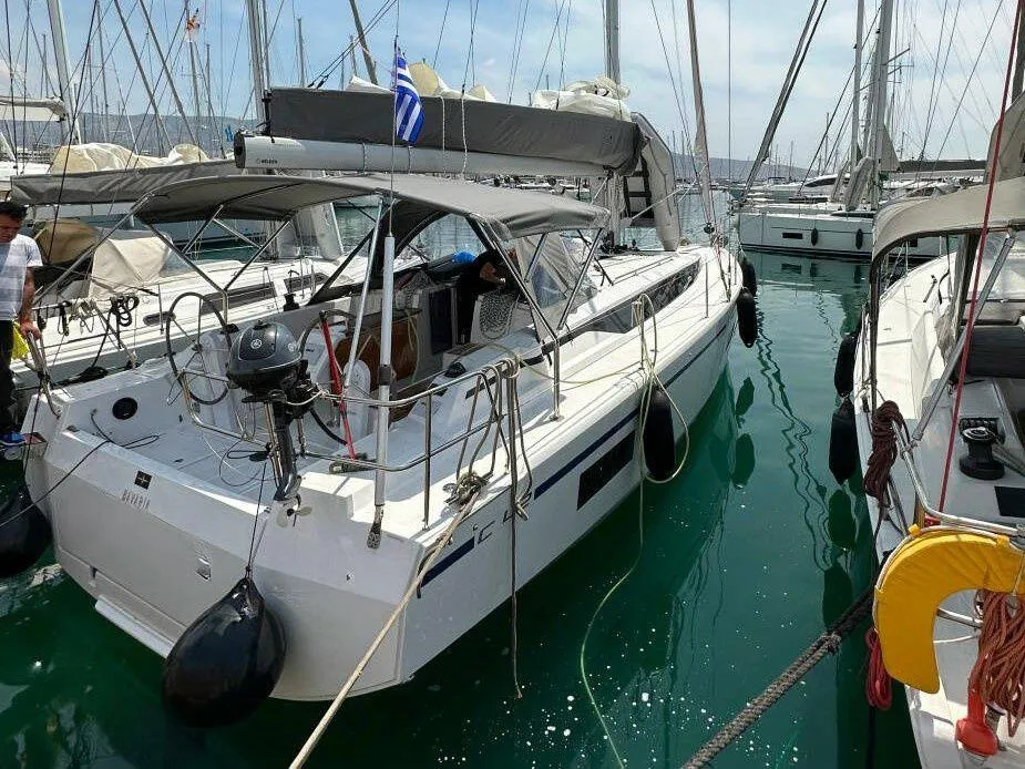 Bavaria C42