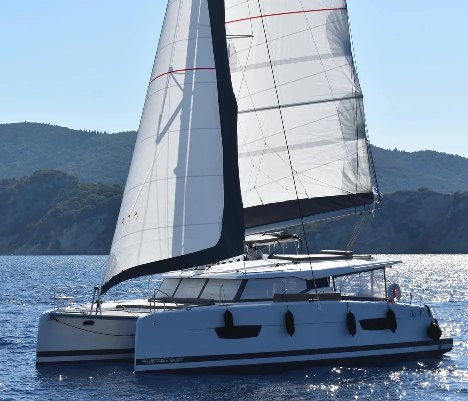 Fountaine Pajot Isla 40