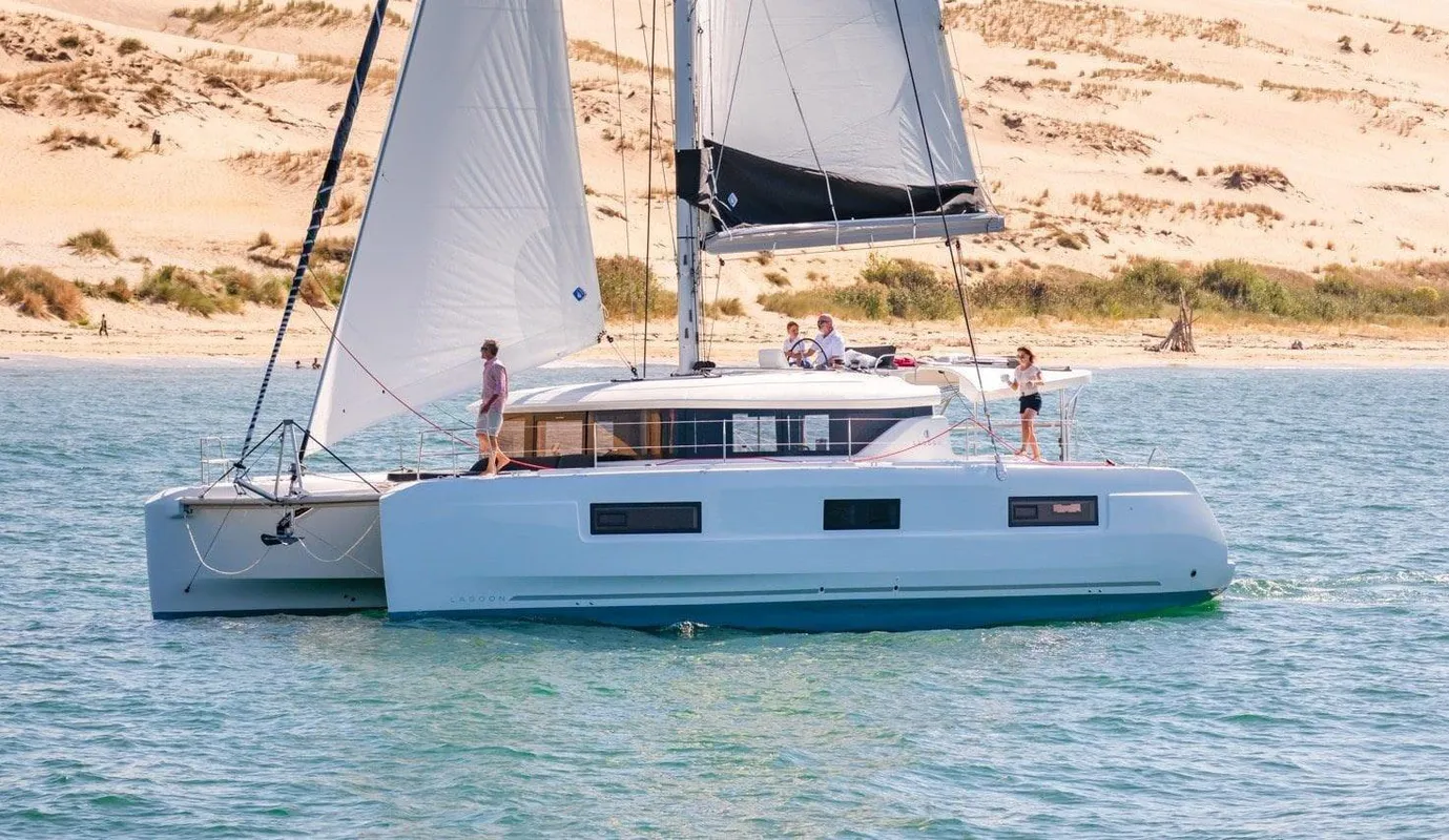 Lagoon 46