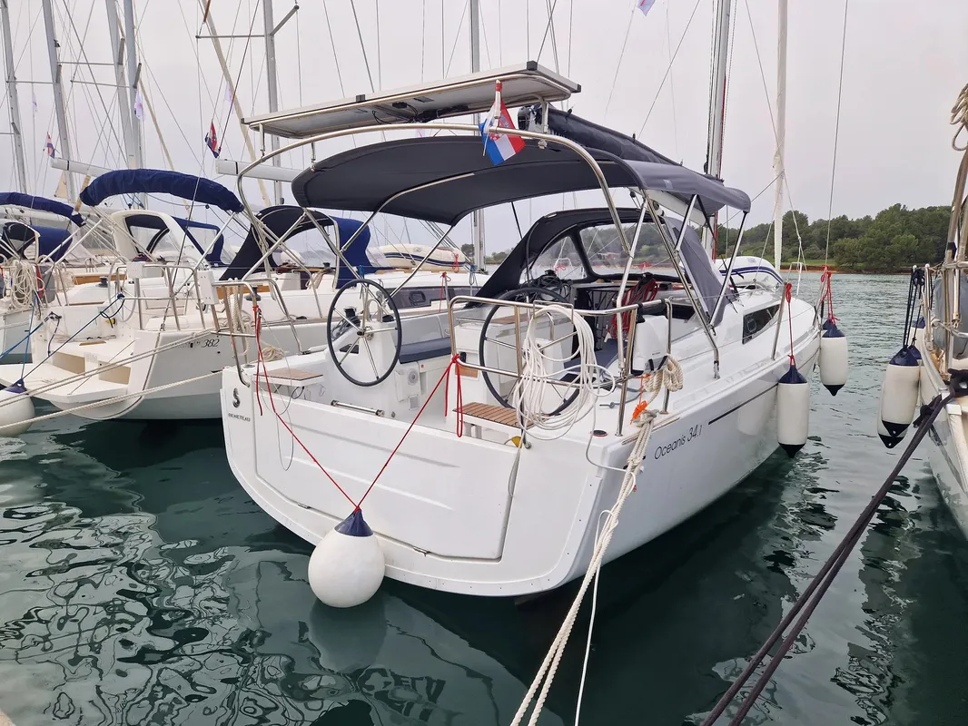 Beneteau Oceanis 34.1