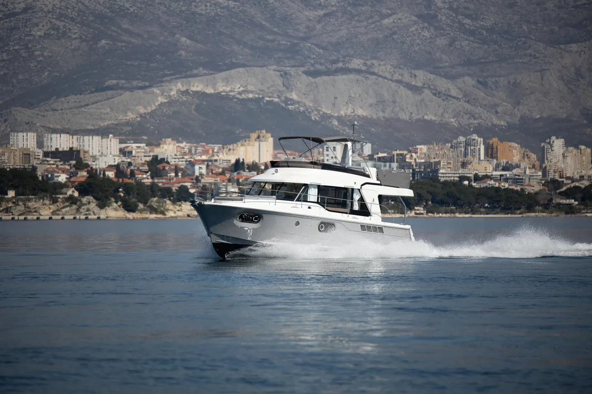 Beneteau Swift Trawler 41