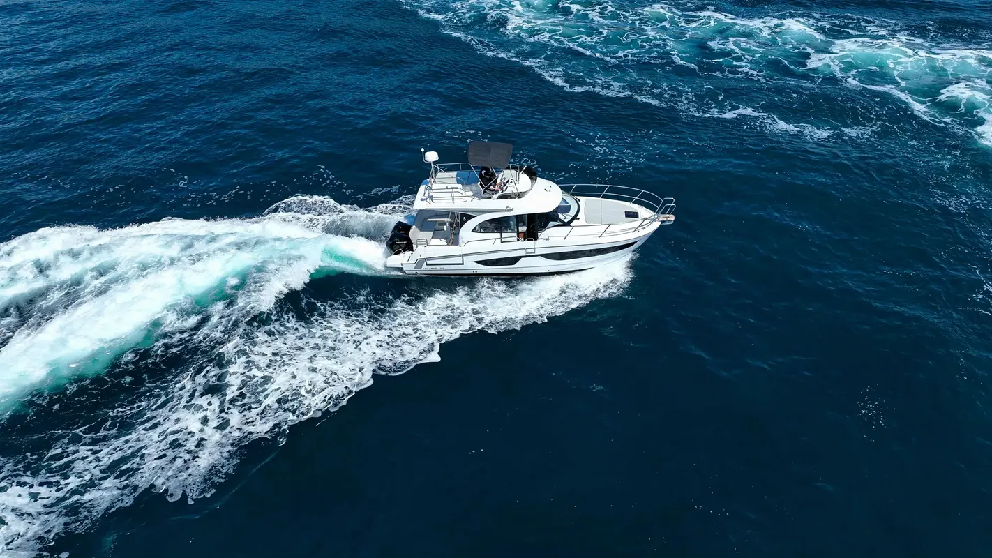 Beneteau Antares 11 Fly