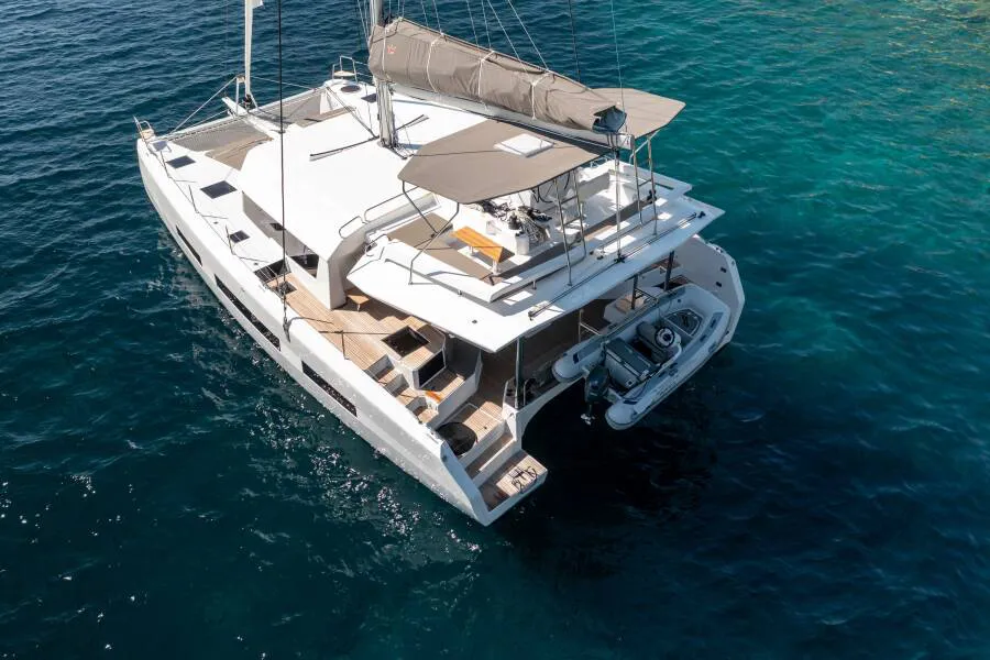 Dufour Catamarans 48