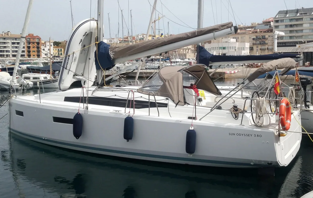 Jeanneau Sun Odyssey 380