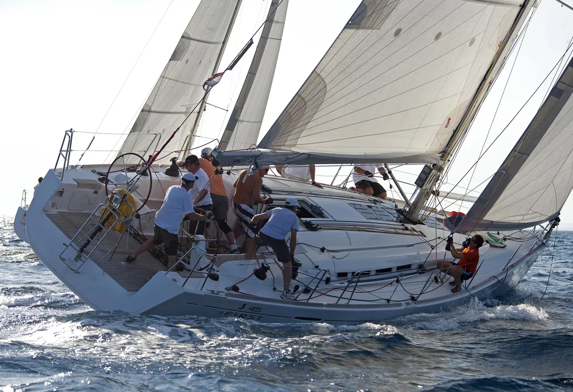 Beneteau First 45