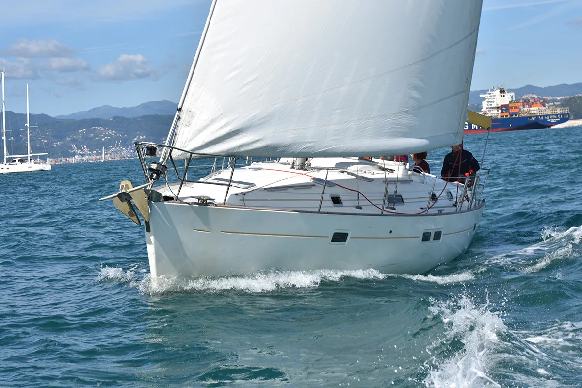 Beneteau Oceanis 411