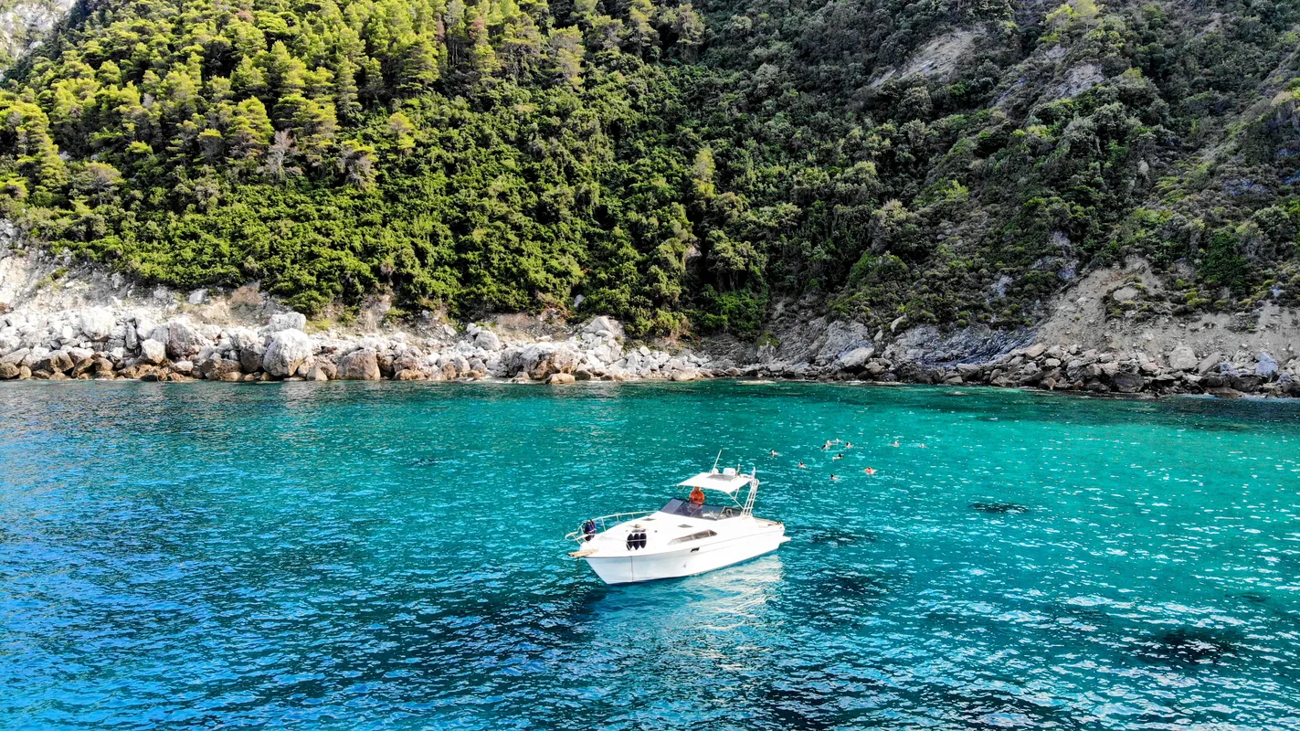 Bayliner Conquest 39