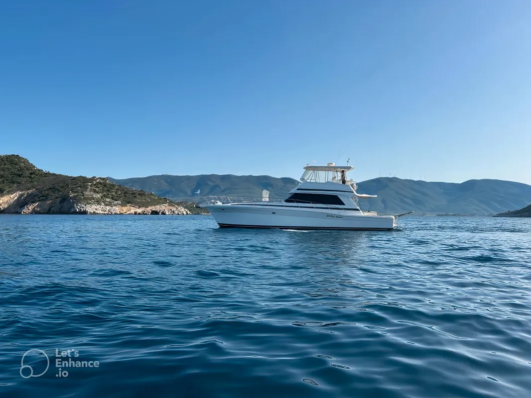 Riviera  Flybridge