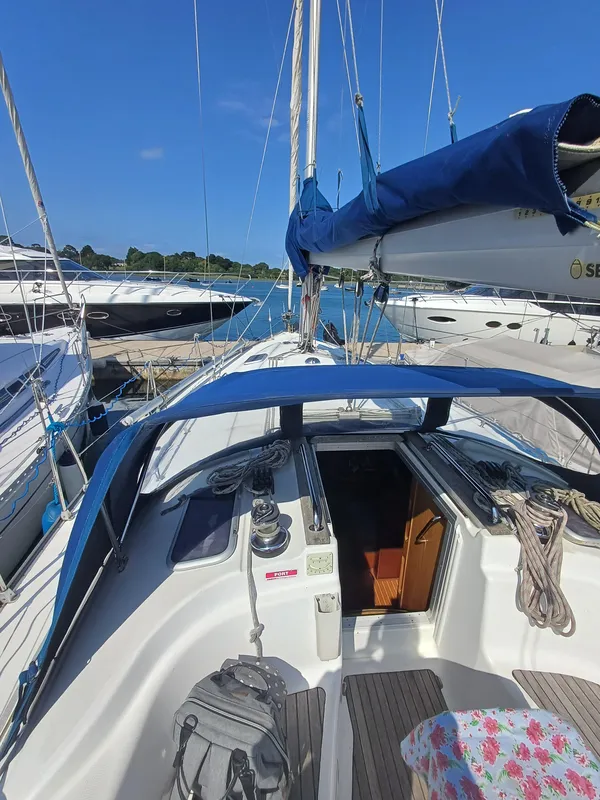 Bavaria 38