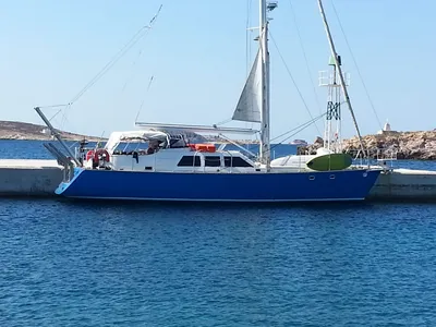 Custom Sailing Yacht 47