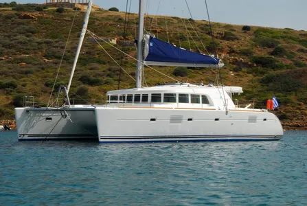Lagoon 500 for charter in Greece