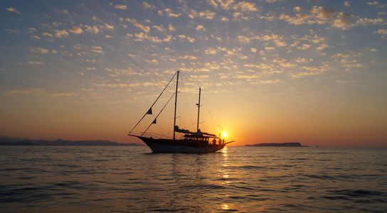 Sailing in Crete