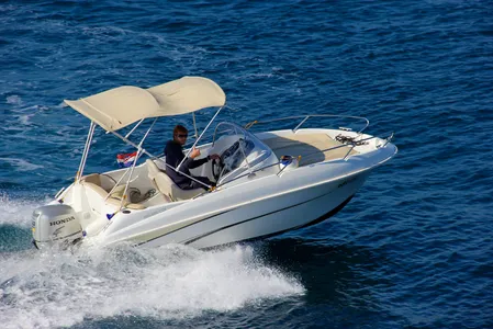 Beneteau Flyer 550 Sundeck