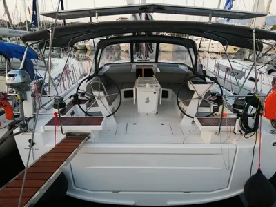 Beneteau Oceanis 51.1