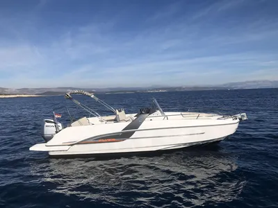 Beneteau Flyer 7.7. Spacedeck