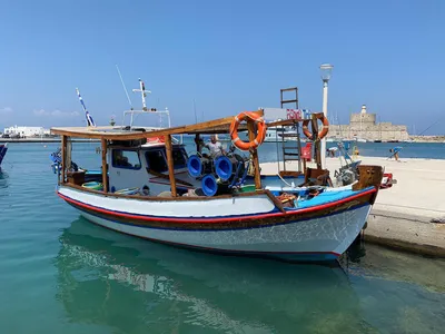 Παραδοσιακό Καρνάγιο Ρόδου Τρεχαντήρι