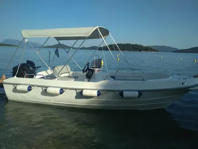 motorboat 16'