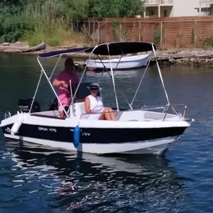 Self driving boat