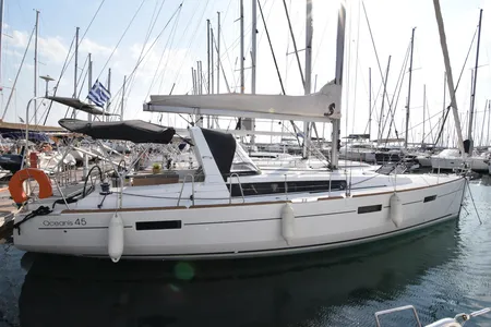 Beneteau Oceanis 45