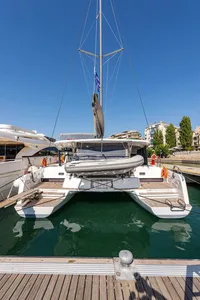 Lagoon 42