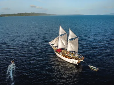 Phinisi Liveaboard