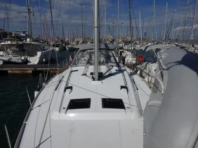 Beneteau Oceanis 48