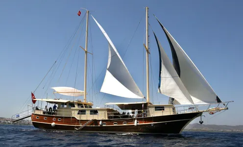 This wonderful luxe gulet yacht is 27.m long and for 16 peop