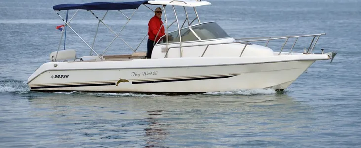 Sessa Key West 25