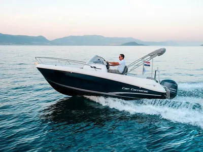 Jeanneau Cap Camarat 5.5 Sundeck